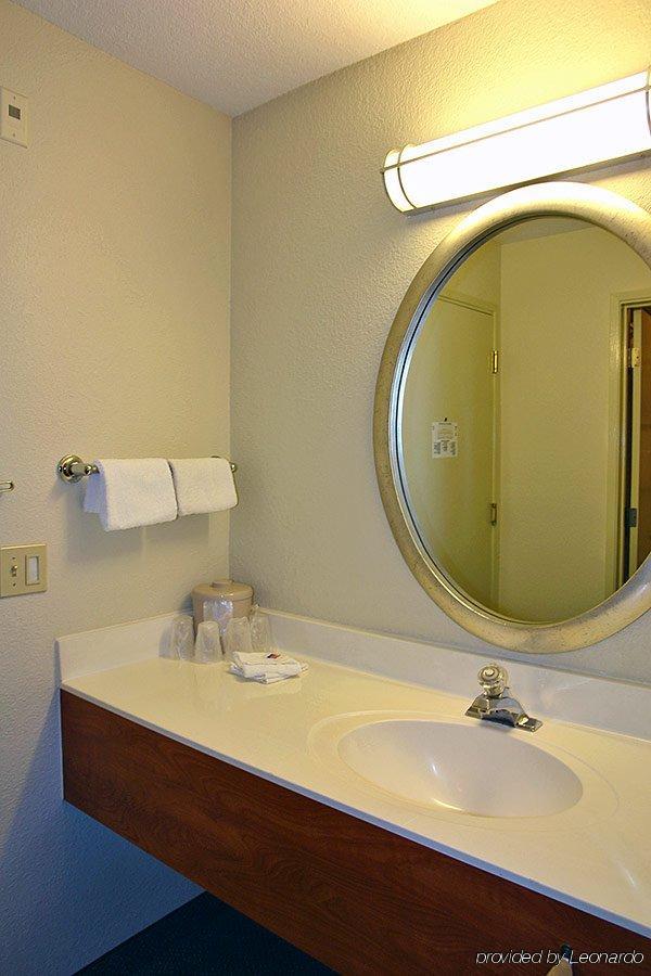 Motel 6-Portland, Or - Tigard West Buitenkant foto