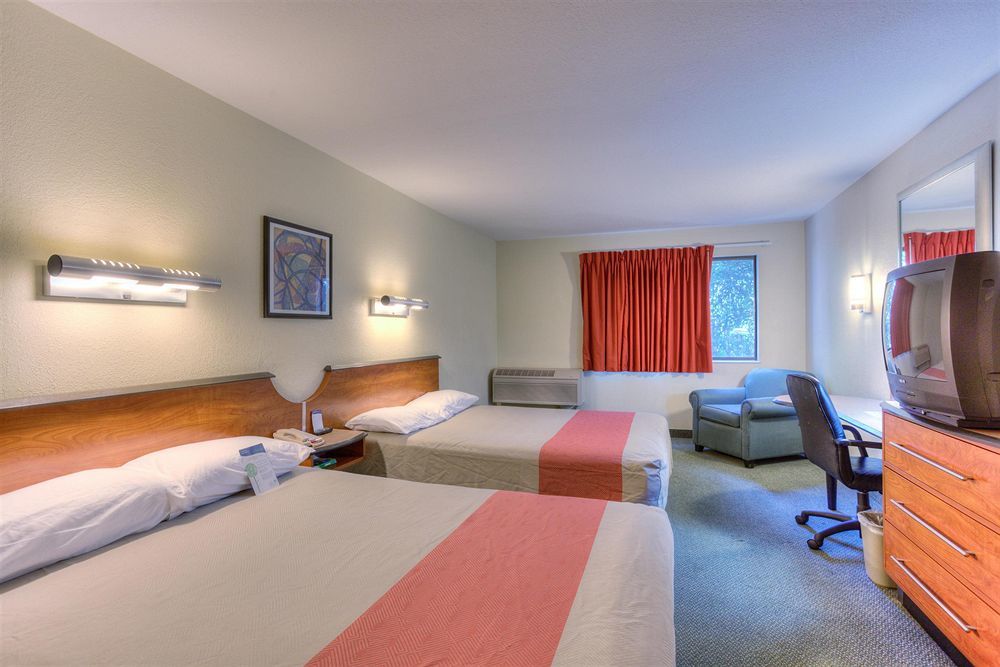 Motel 6-Portland, Or - Tigard West Buitenkant foto