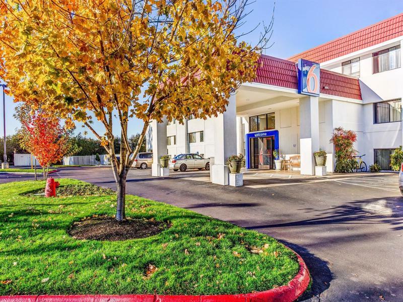 Motel 6-Portland, Or - Tigard West Buitenkant foto